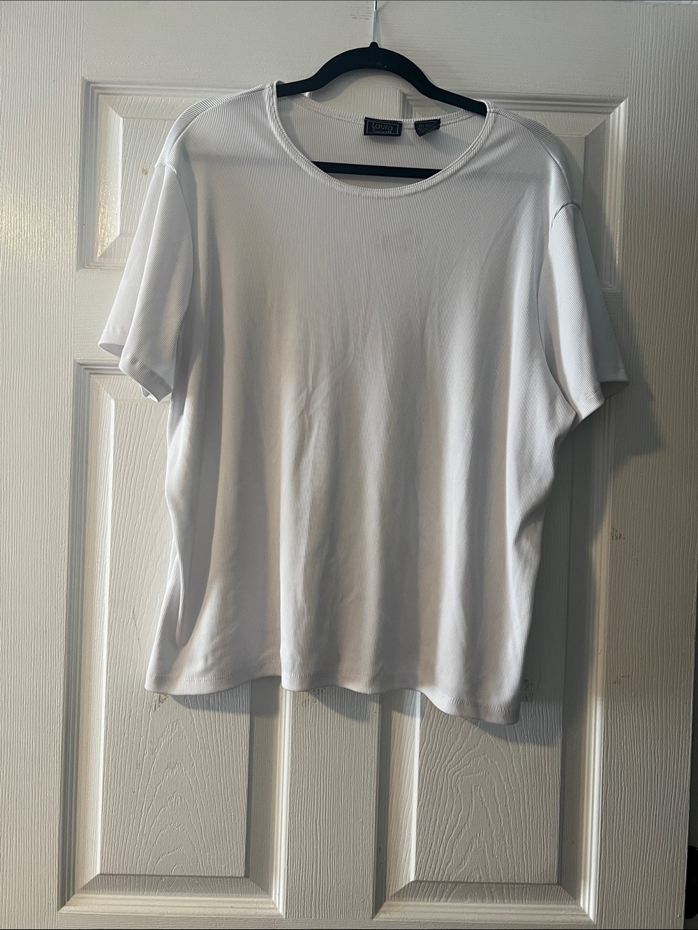 Laura Scott White Ribbed Crewneck Tee
